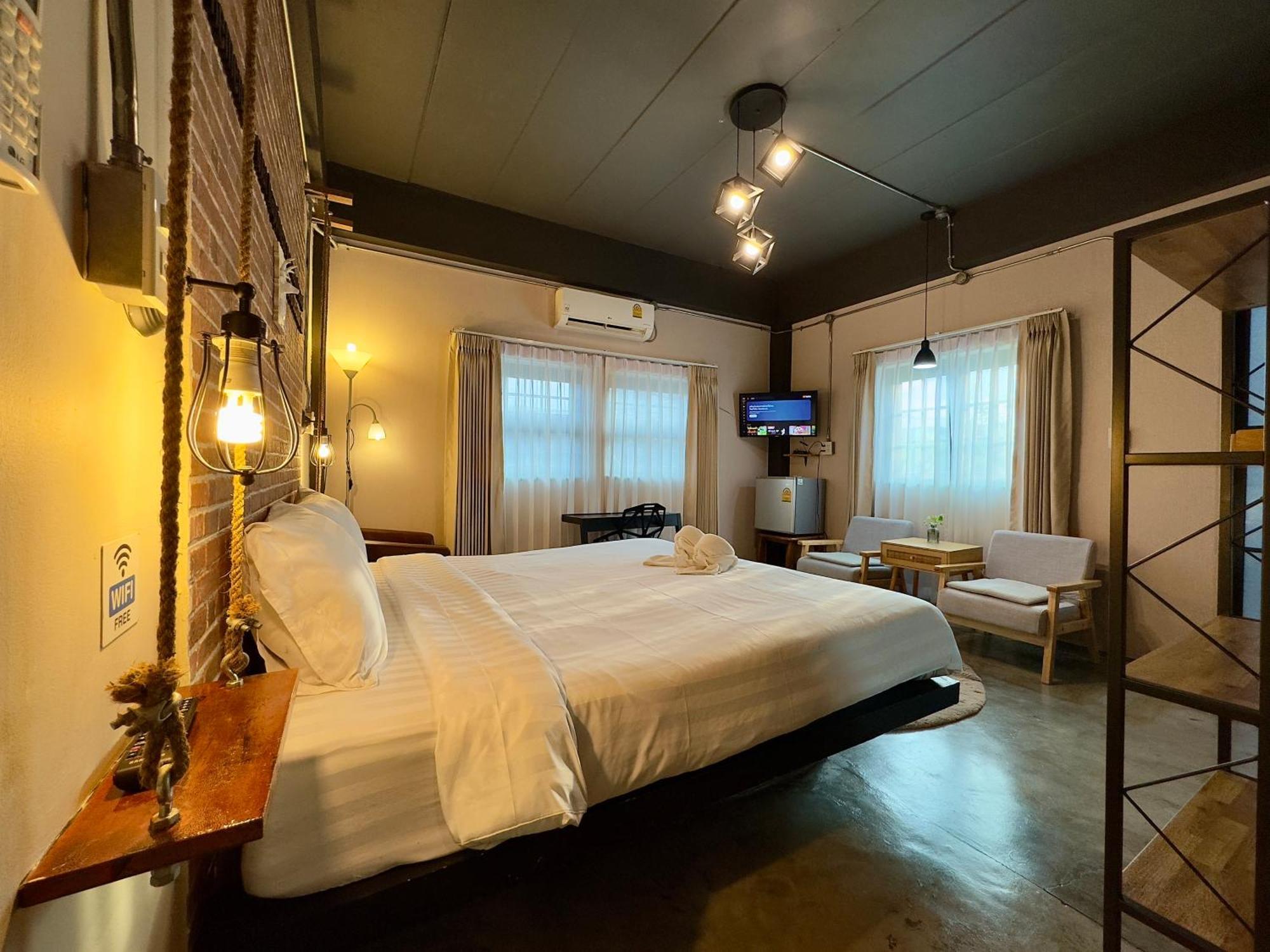 Tanwa Hotel Чиангмай Екстериор снимка