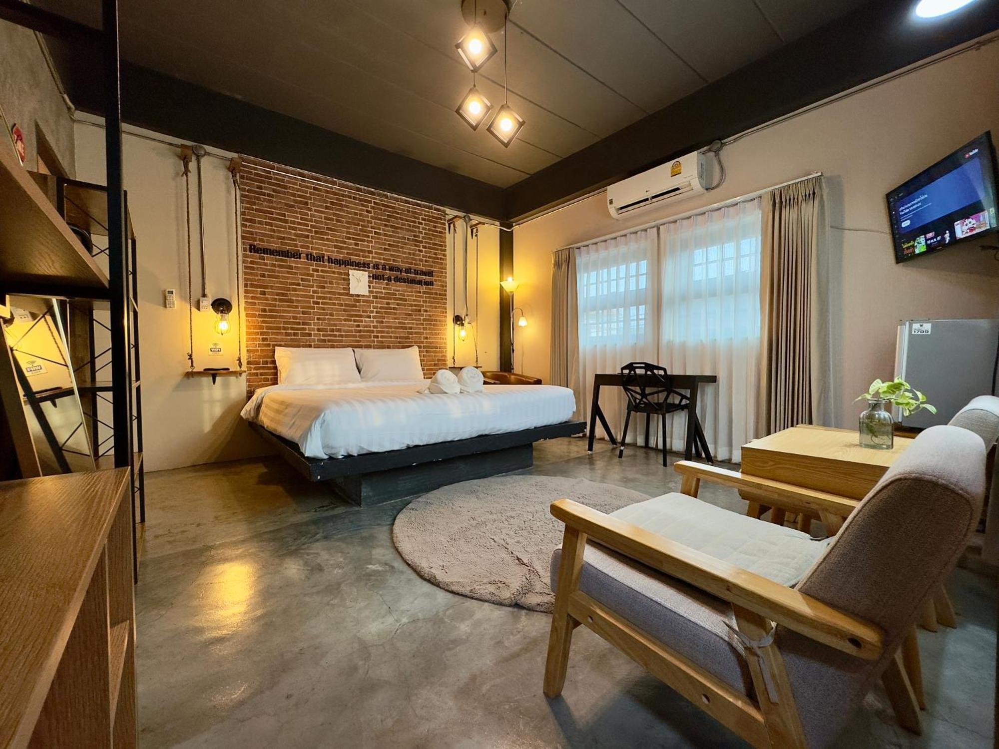 Tanwa Hotel Чиангмай Екстериор снимка