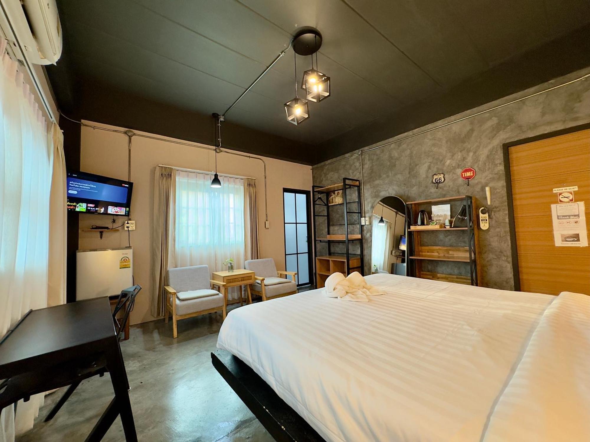 Tanwa Hotel Чиангмай Екстериор снимка