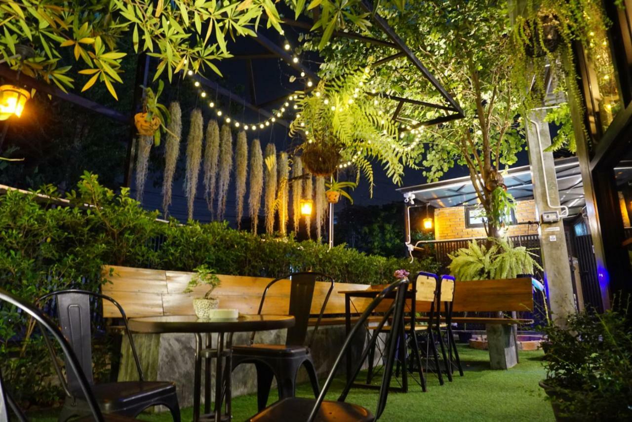 Tanwa Hotel Чиангмай Екстериор снимка